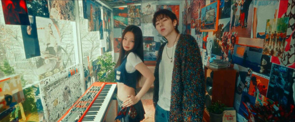 ZICO SPOT!（feat.JENNIE） ジコサイン入りポラ チェキ 当選 ZICO SPOT!（feat.JENNIE） ジコサイン入りポラ チェキ 当選 Listen to
