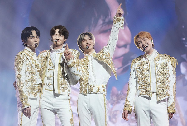 SHINee Encore Concert Triumphs: Celebrating 16 Years of