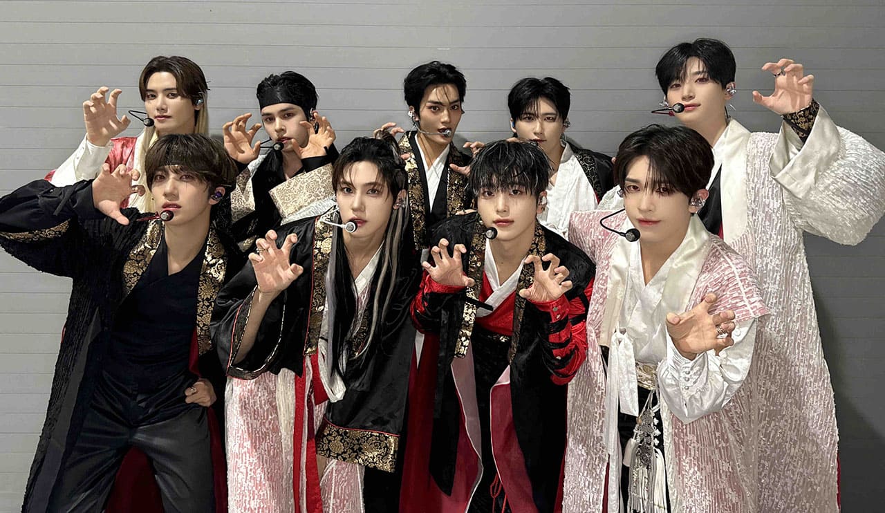 K-POP・アジア CRAVITY Cravity, a K-pop group with a Southern California member