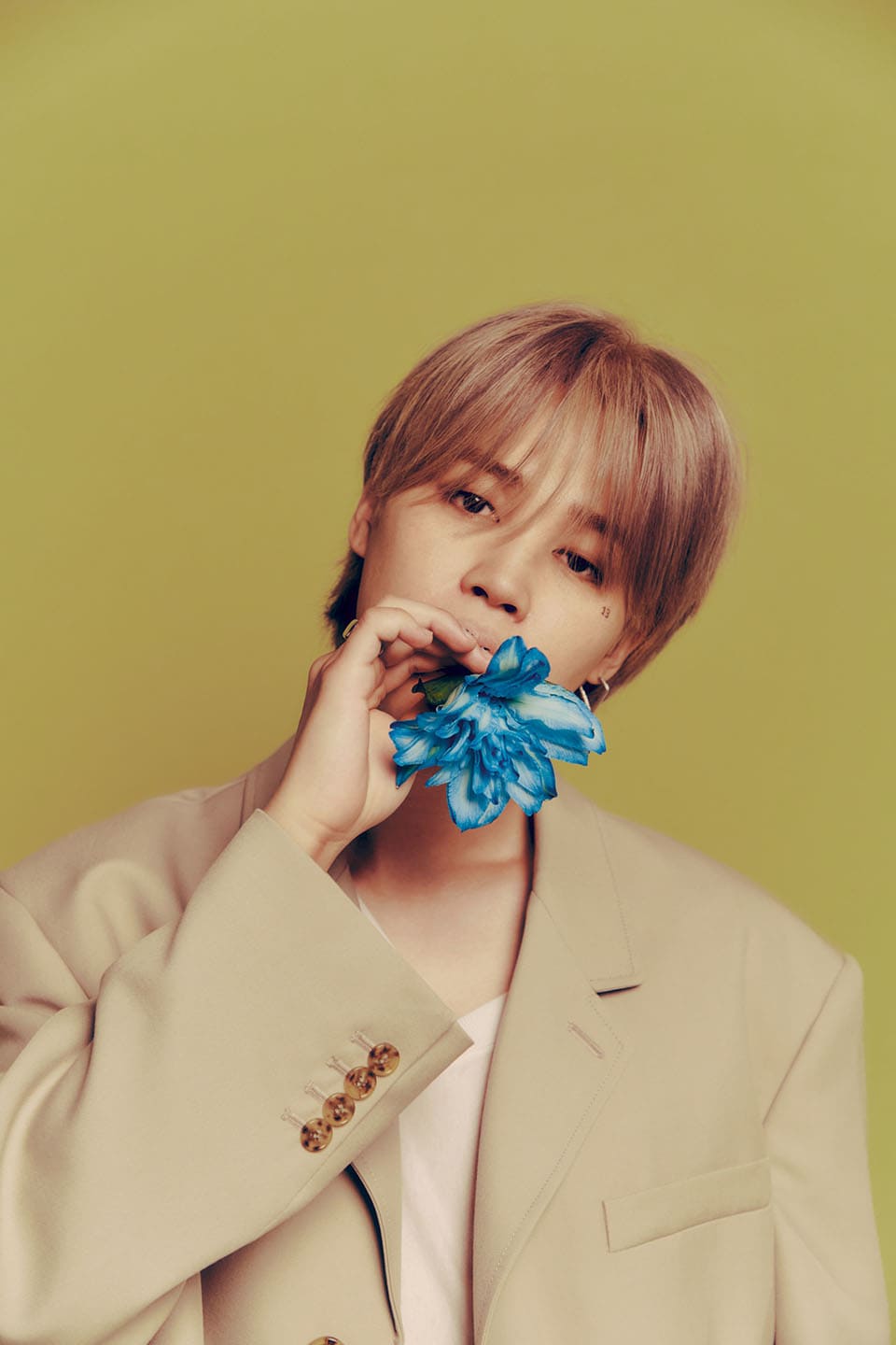 Jimin's 'Who' Continues to Dominate UK Charts, Marks 4th