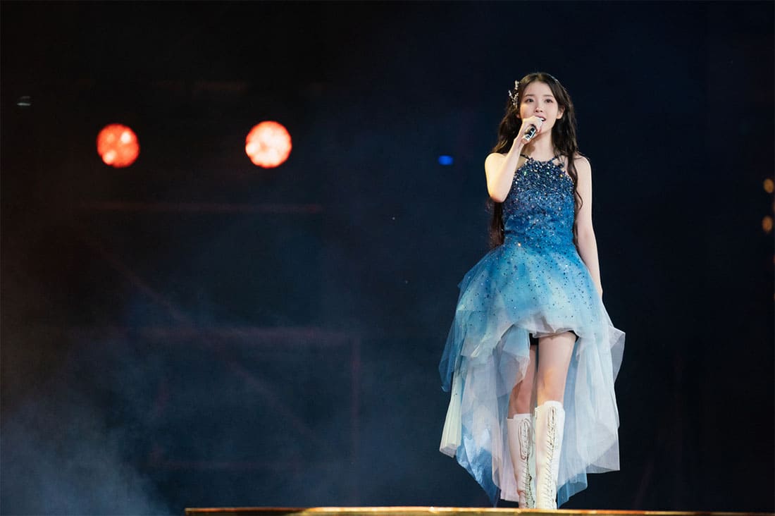 IU Concludes Seoul Concert with 100,000 Fans: 