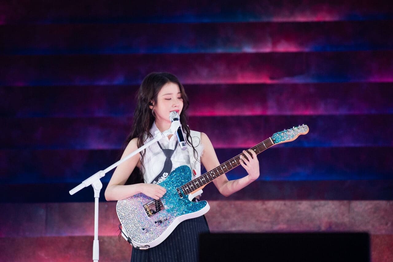 IU Completes Encore Concert, Becomes First Female Artist to
