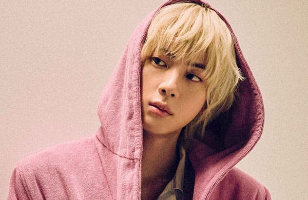 Jin Unveils Third Concept Photos for 'Navigate' Version of Solo