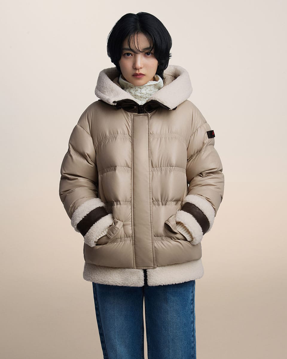 Jeongnyeon' Kim Tae-ri Shines in Winter Outerwear Jeongnyeon' Kim Tae-ri Shines in Winter Outerwear