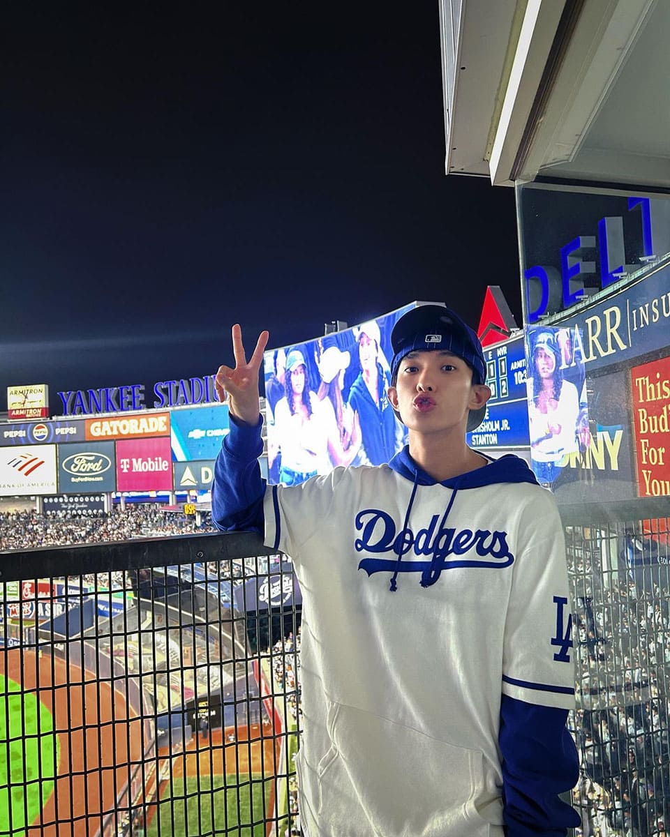 SEVENTEEN DK Shares World Series Photos, Celebrates Dodgers Win