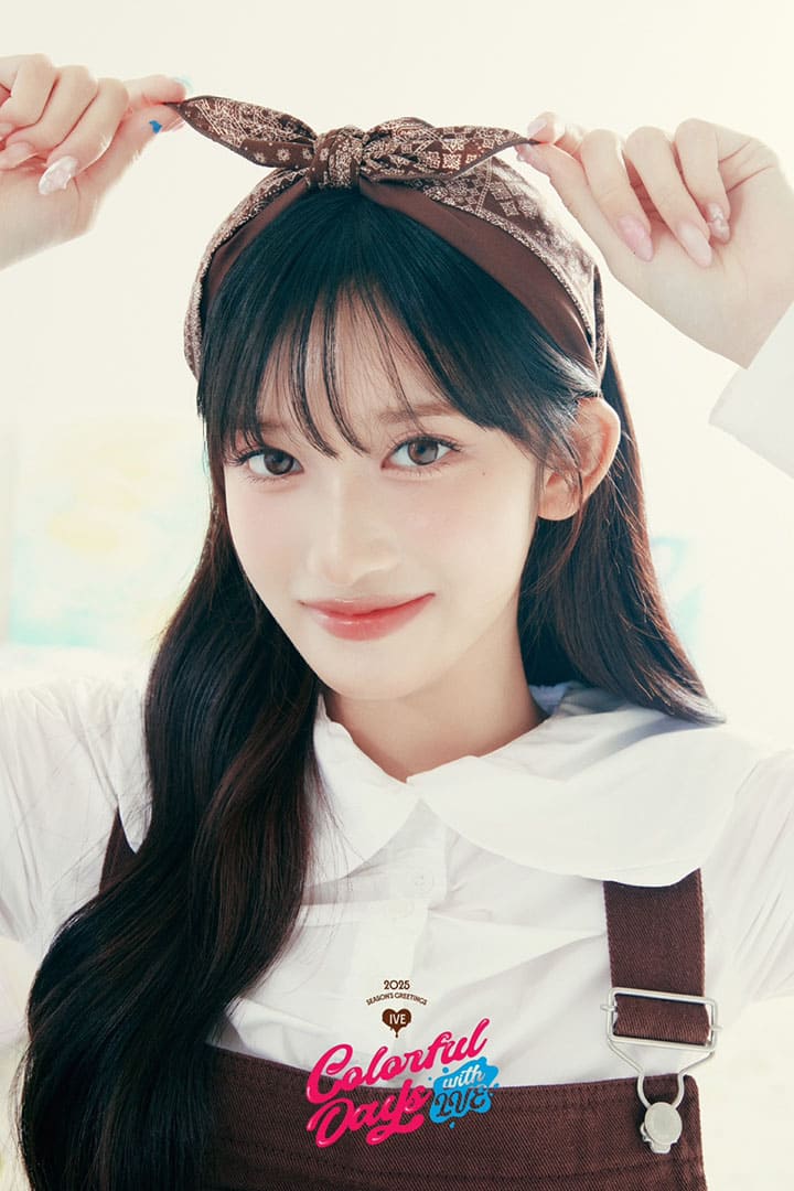 IVE Unveils 2025 Season's Greetings 'Colorful Days' < Girl