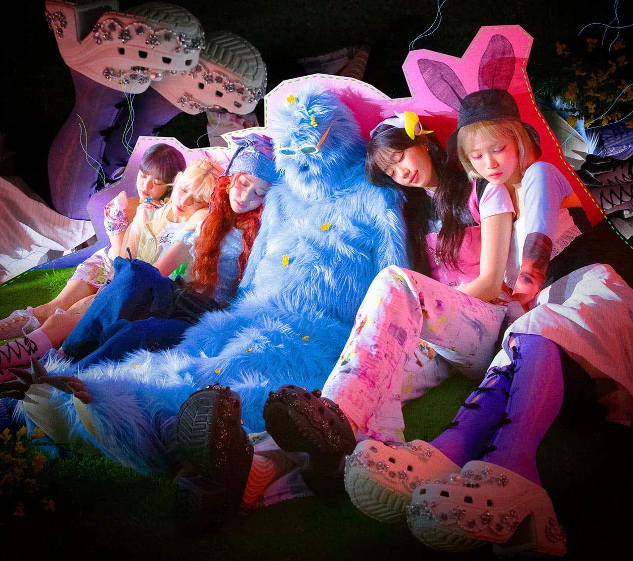 LE SSERAFIM Takes Over U.S. and European Awards, Releases New