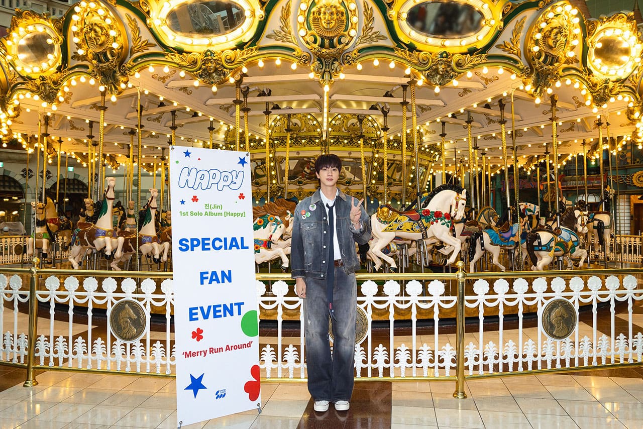 Image : BTS' Jin hosted a special fan meeting titled 'Merry Run Around' at the carousel in Lotte World Adventure, Seoul. ⓒ BIGHIT MUSIC