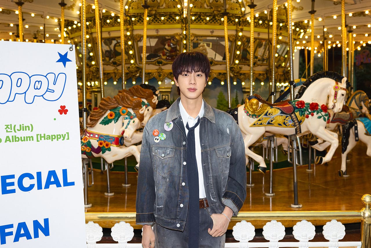 Image : BTS' Jin hosted a special fan meeting titled 'Merry Run Around' at the carousel in Lotte World Adventure, Seoul. ⓒ BIGHIT MUSIC