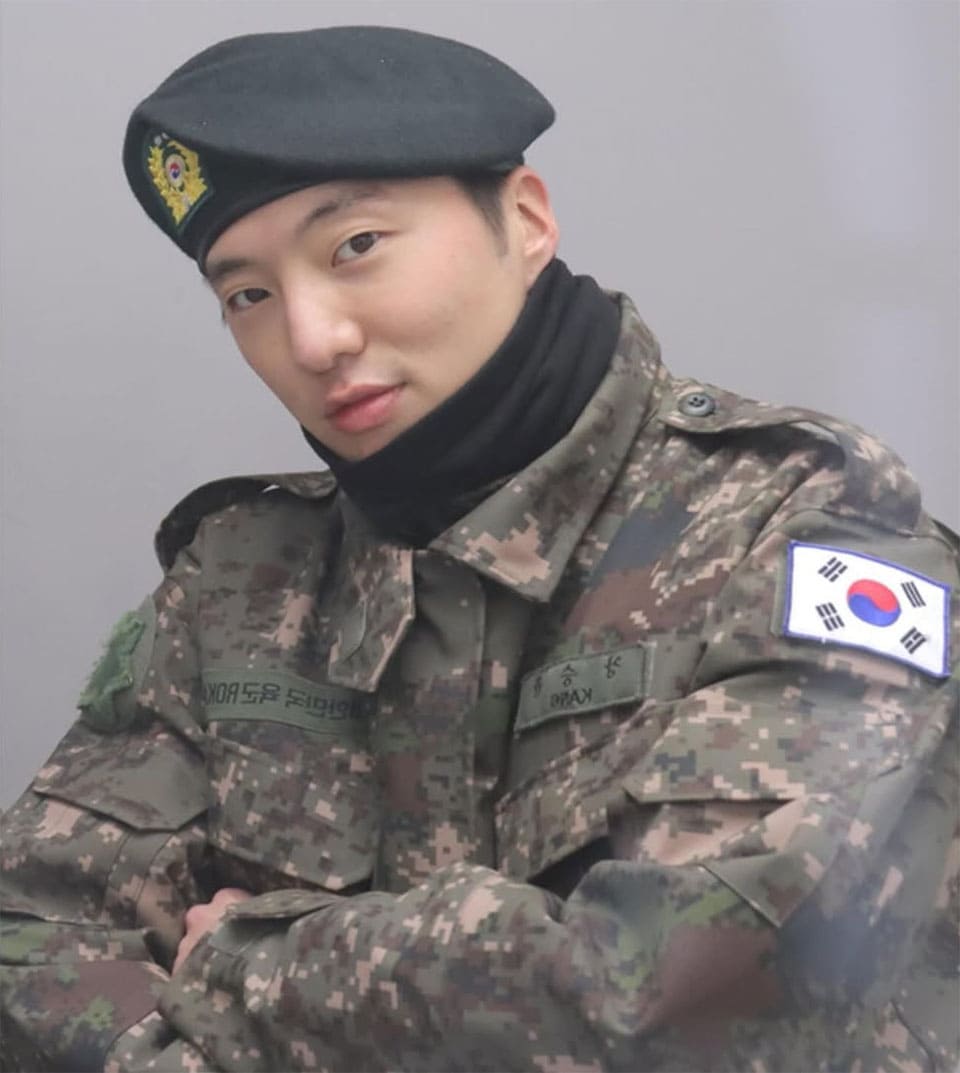 WINNER's Kang Seung-yoon Shares Thoughts After Military Service