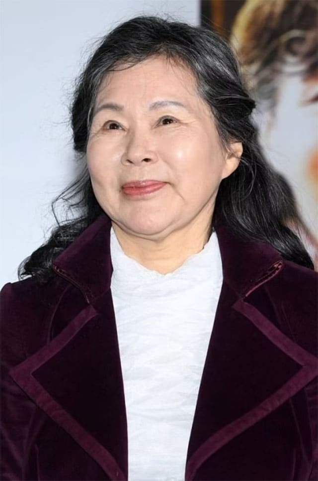 Picture of Lee Ju-sil