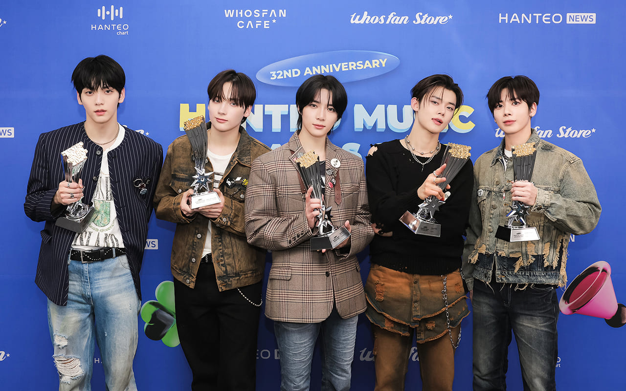 TXT Wins Five Awards, Including Grand Prize, at Hanteo Music