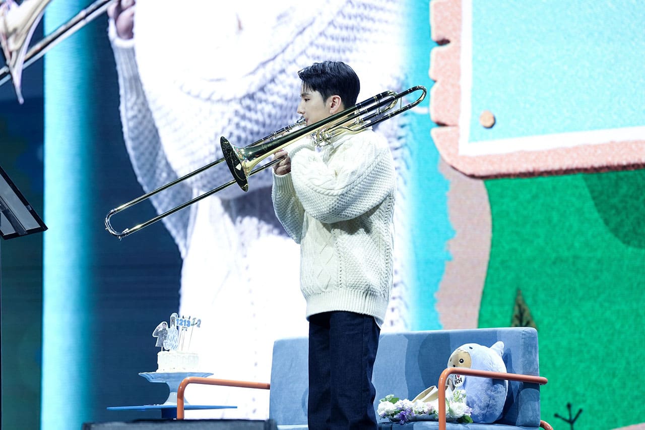 MONSTA X's Kihyun Wraps Up Free Fan Event, Thanks Monbebe for