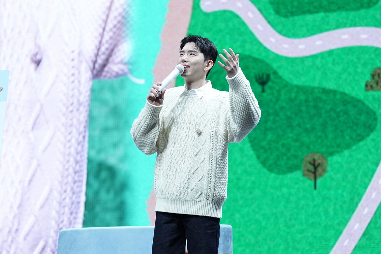 MONSTA X's Kihyun Wraps Up Free Fan Event, Thanks Monbebe for
