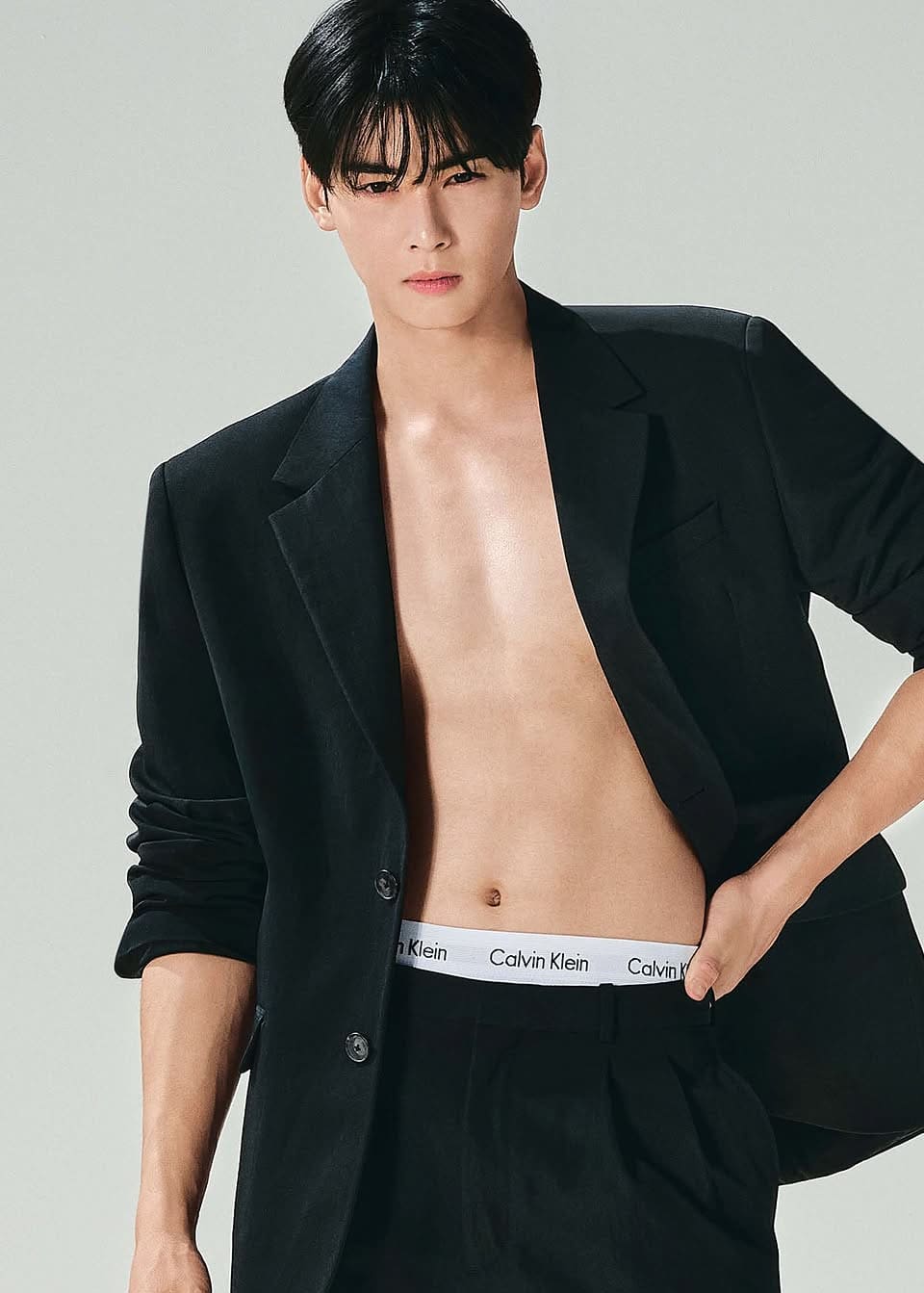 CHA EUN-WOO 　チャウヌ　CK サイン入りのTシャツ CHA EUN-WOO チャウヌ CK サイン入りのTシャツ CHA EUN-WOO チャウヌ