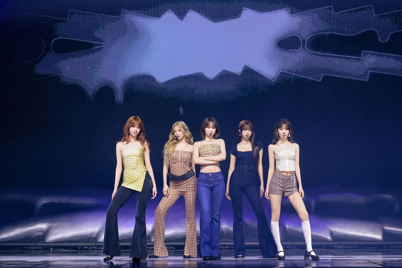 ภาพ : LE SSERAFIMMini-Album ที่ห้า 'Hot' Showcase ⓒ Source Music