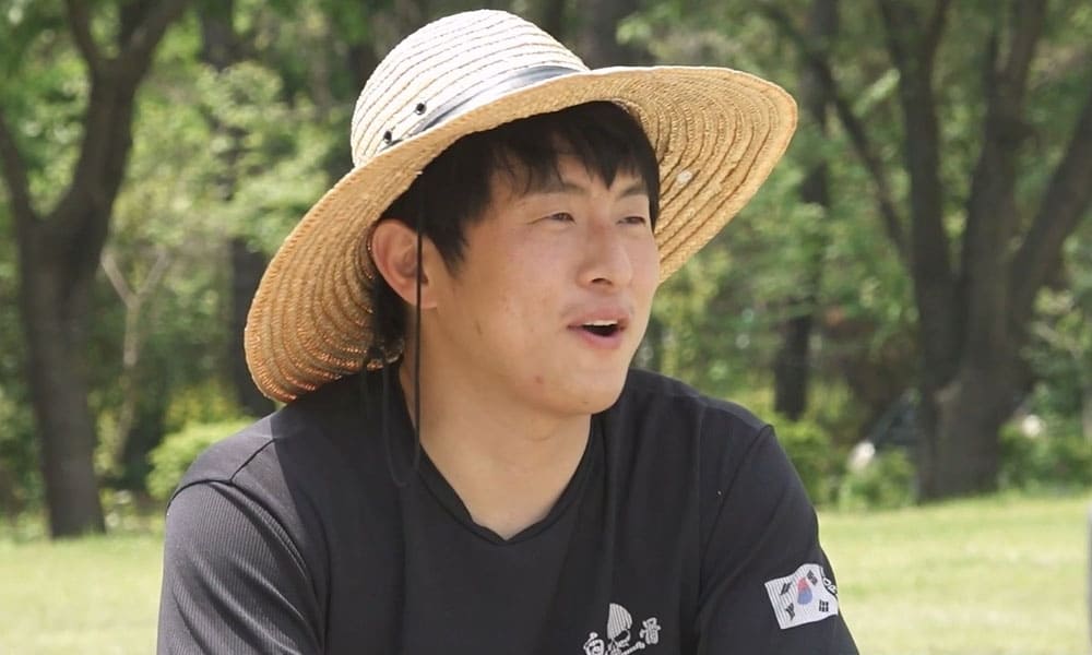 Kian84's Heartfelt Charity Work Shines in 'I Live Alone'