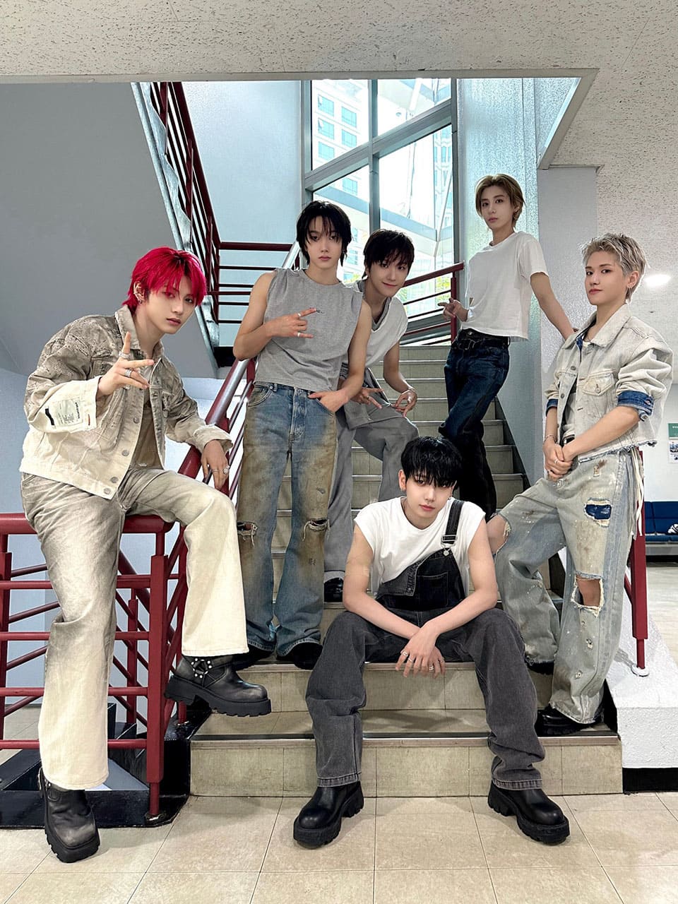 BOYNEXTDOOR Sweeps Four Music Show Wins with 'I Feel Good' < Boy