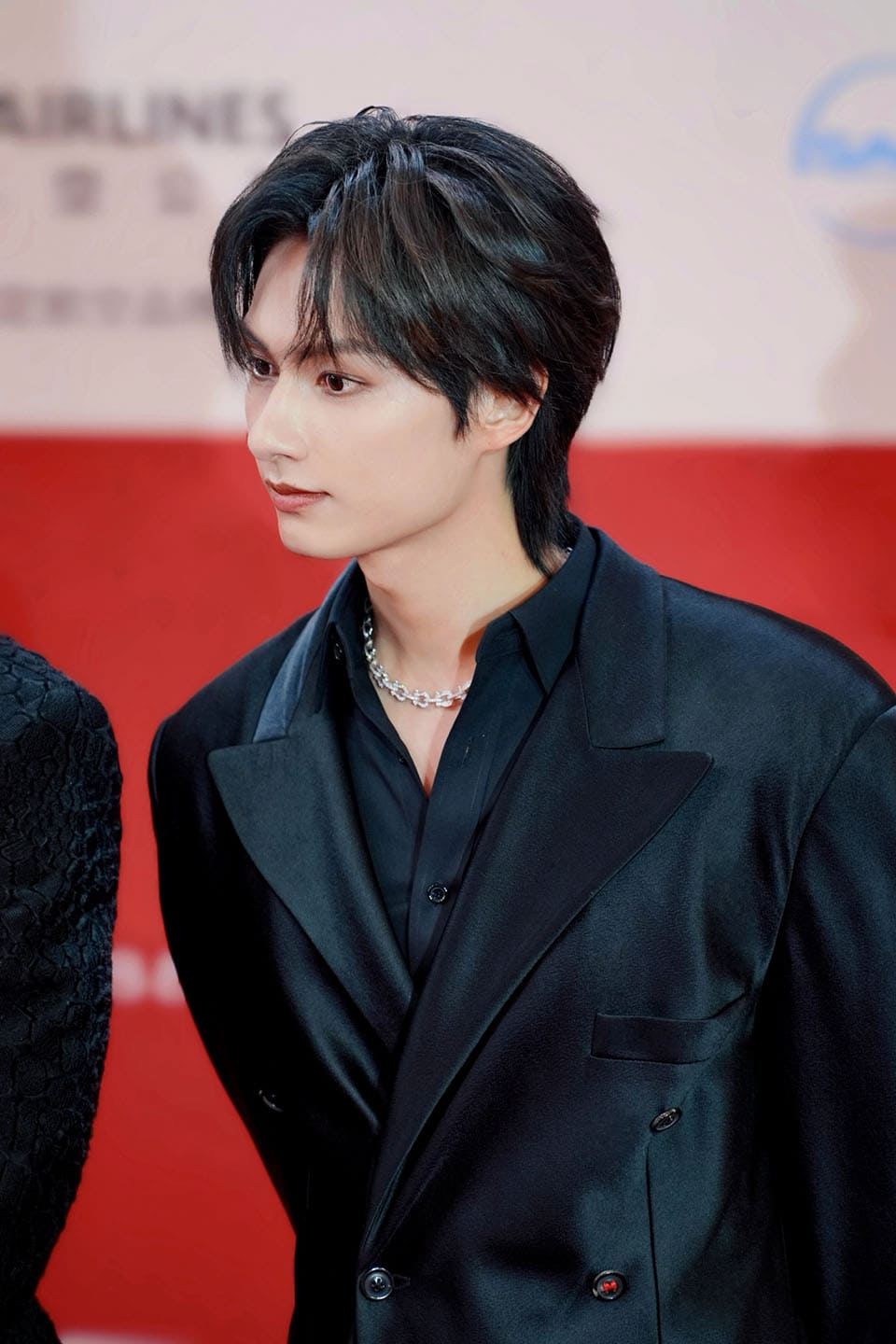 SEVENTEEN's Jun Turns Heads on Shanghai International Film