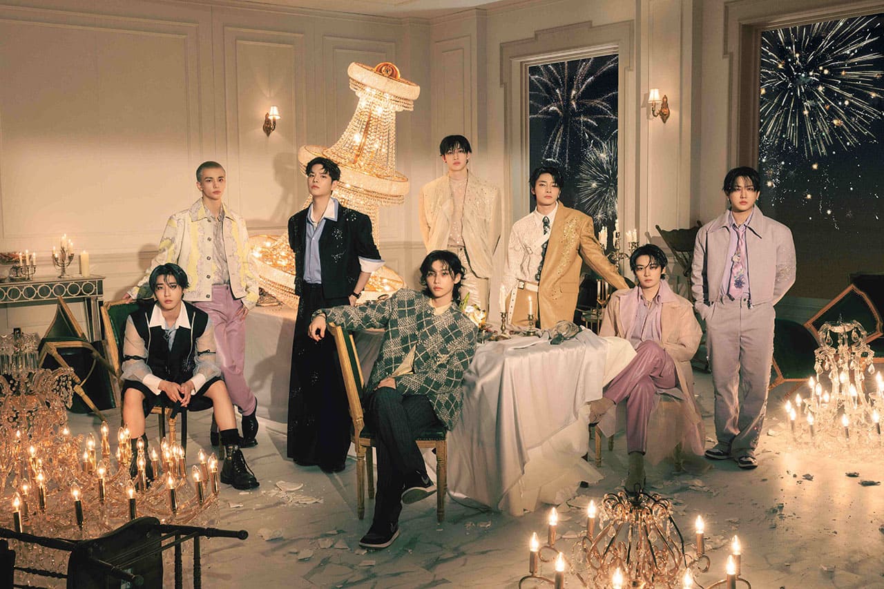 Stray Kids Drops Third Japanese Mini Album 'Hollow' Today < Boy