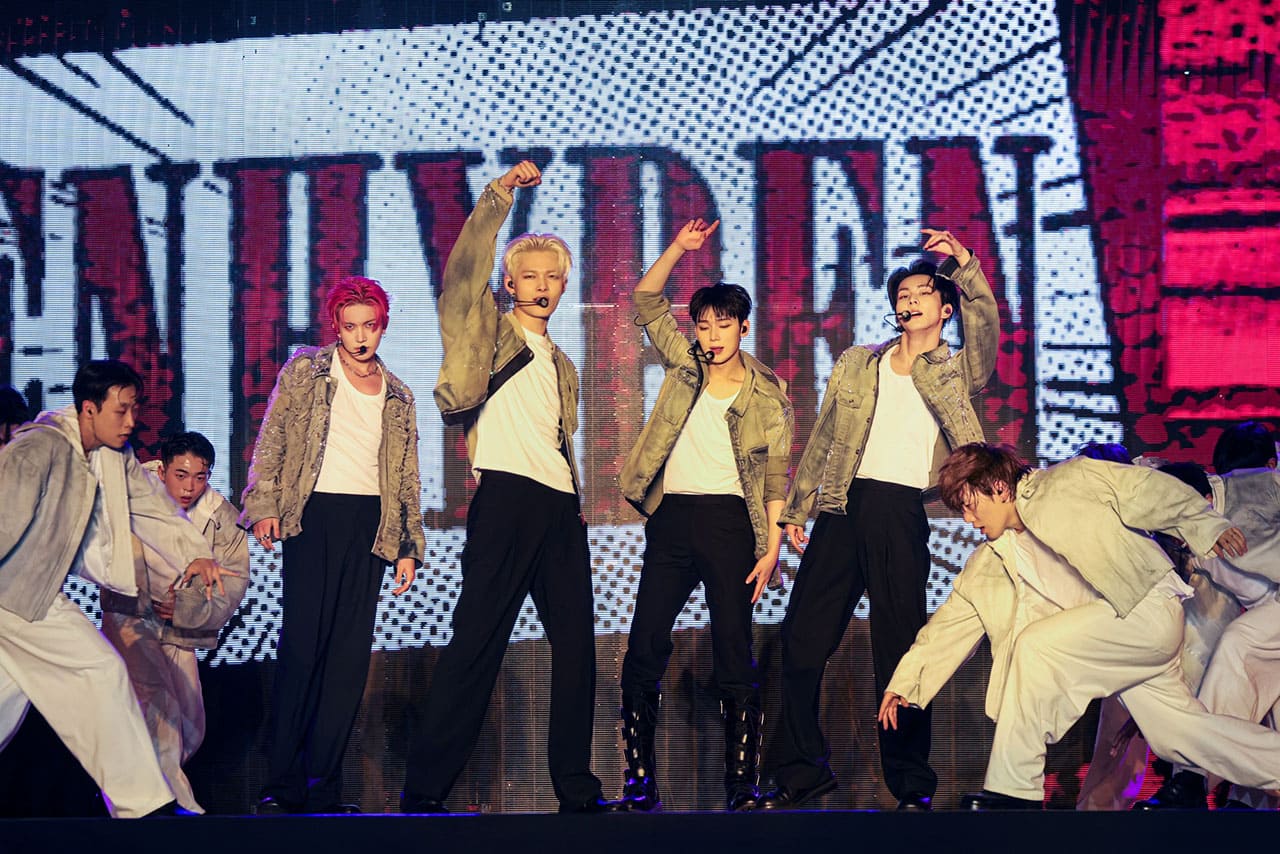 ENHYPEN Rocks Bangkok Stadium with 30,000 ENGENEs in Sold