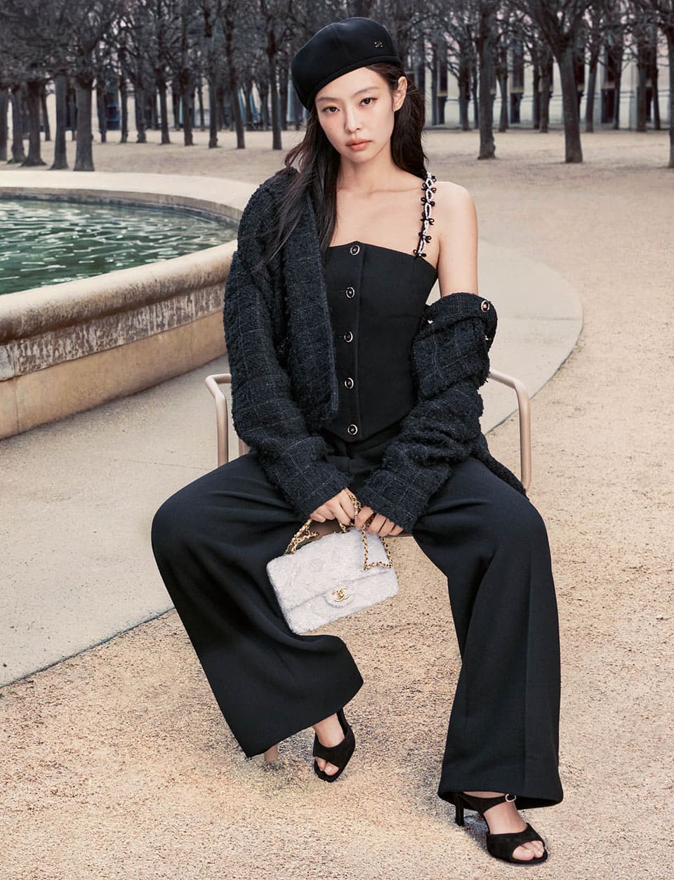 CHANEL シャネル CC ローファー Jennie CHANEL シャネル CC ローファー Jennie