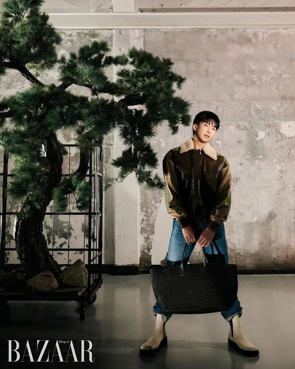 BTS RM Blends East and West in Stunning Harmony < Boy Group < K