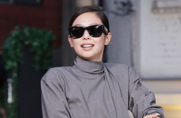 Jennie Shuts Down Seoul Seongsu with Her Arrival—Serving Urban