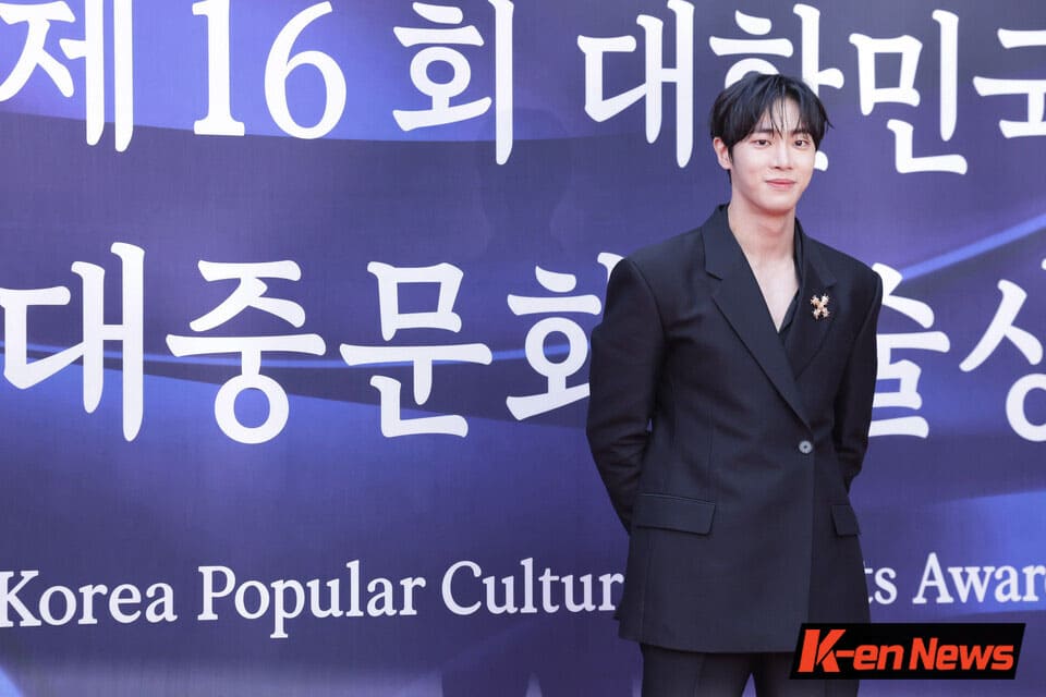 Image : Actor Choo Young-woo attends the '2025 Korea Popular Culture and Arts Awards' on October 23. ⓒLee Hye-young, lhy@hankooki.com