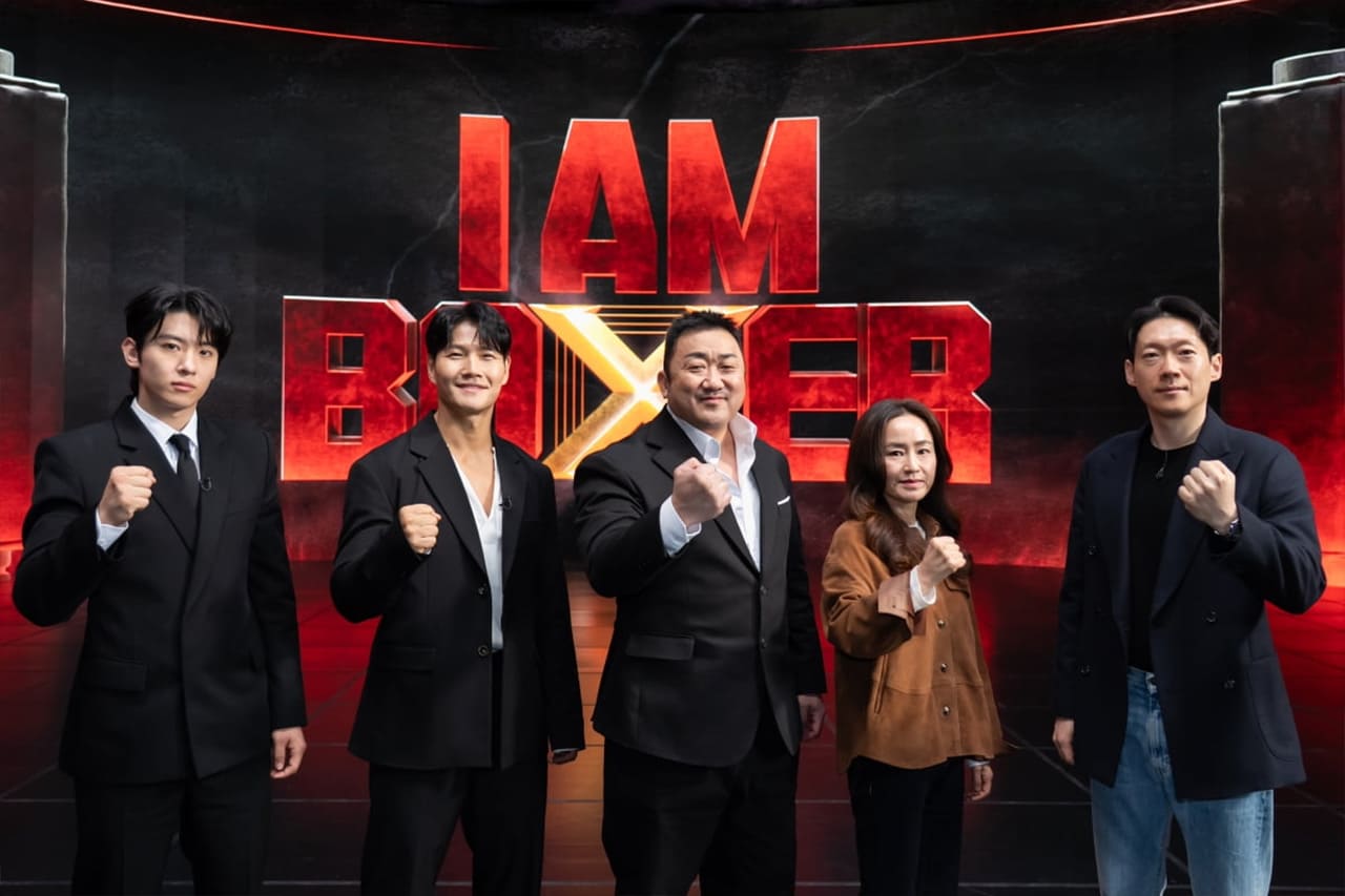 Image : Dex, Kim Jong-kook, Ma Dong-seok, writer Kang Sook-kyung, and PD Lee Won-woong attend the production press conference for tvN’s variety show ‘I Am Boxer’. ⓒ tvN