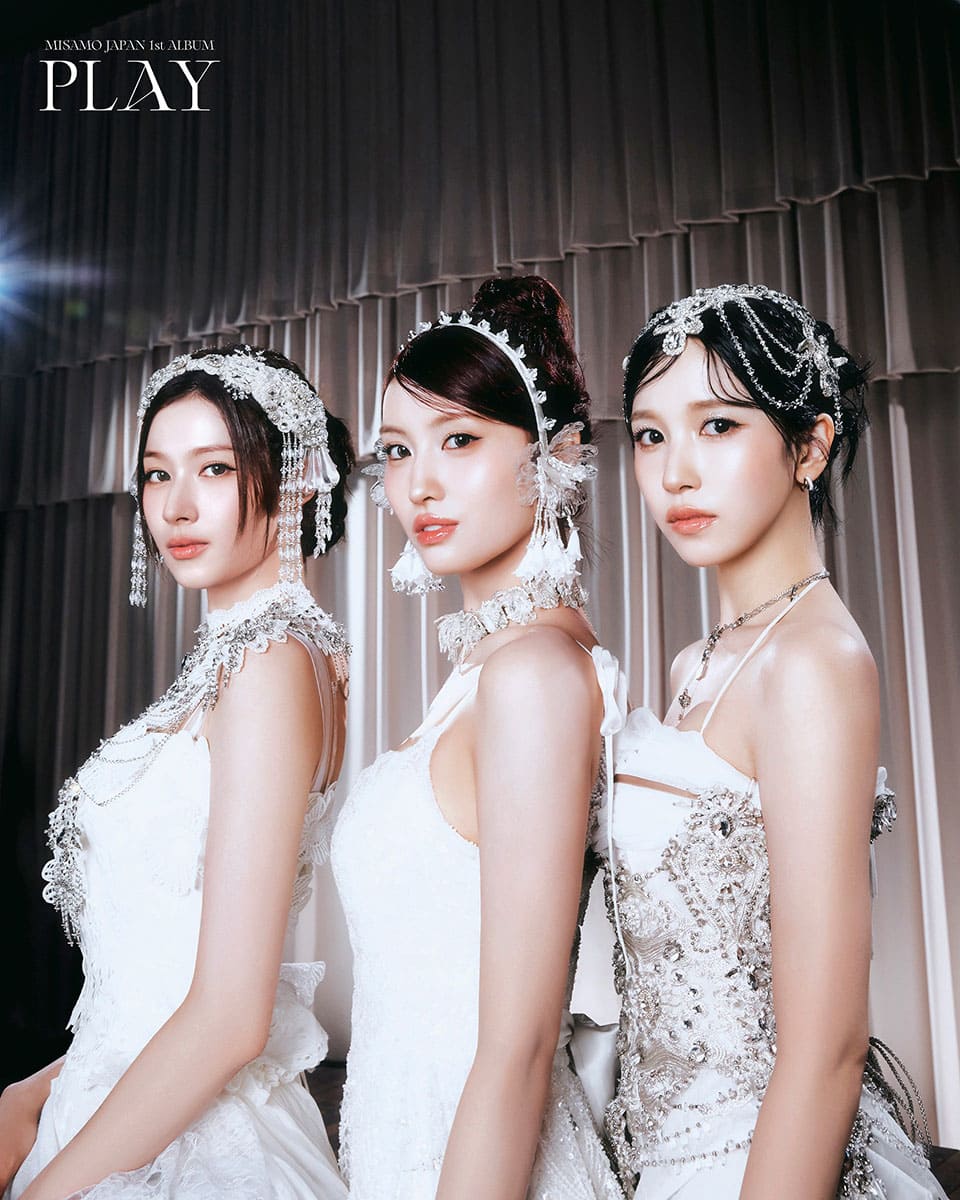 K-POP・アジア TWICE MISAMO SSJYP WICE JAPAN'S NEW PROFILE LAYOUT FOR MISAMO 1ST FULL ALBUM 'PLAY