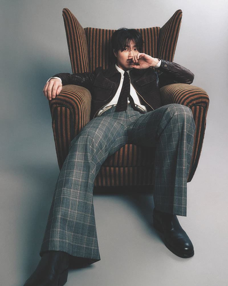 son-jong-won-showcases-a-gentle-smile-in-new-pictorial-culinary