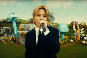 JIMIN - MUSE Smeraldo Garden Pop Up Store Official MD – K-STAR