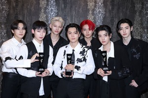 K-POP・アジア ENHYPEN ENHYPEN Sweeps Three Awards at 'ASEA 2025,' Including Grand