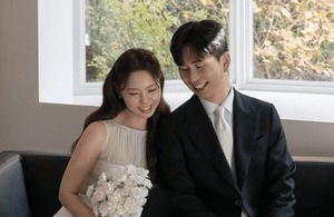 ‘I am SOLO’ Couple Youngchul and Youngja Tie the Knot Today—Pre-Wedding Car Gift Revealed